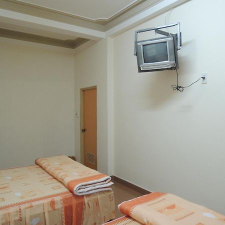 Hoang De Hotel Далат Экстерьер фото